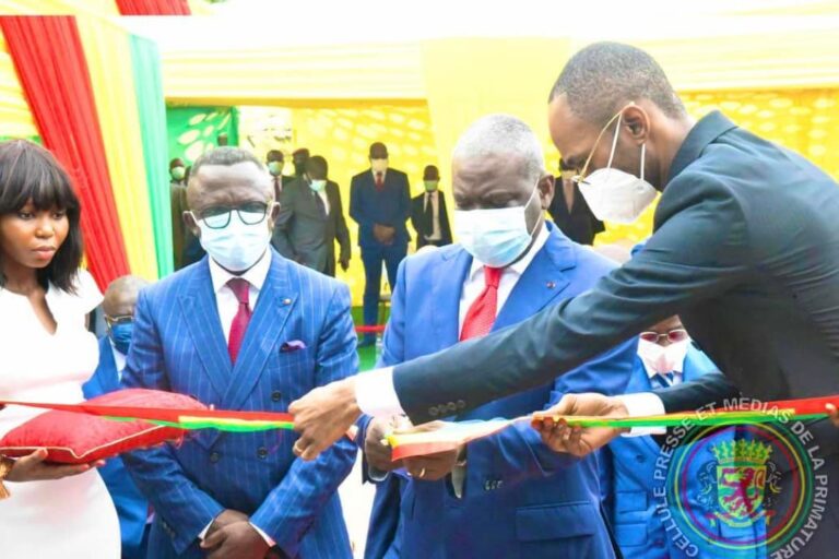 Inauguration  des  hôtels  des  impôts Makélékélé & Mfilou-ngamaba