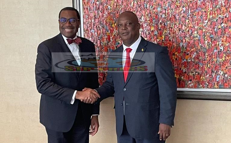 Presidente do BAD brevemente em São Tomé e Príncipe para analisar a realocação de 30 milhões de USD