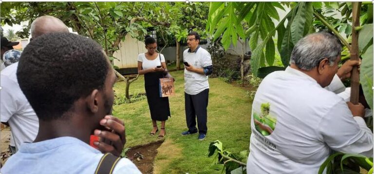 Embaixada da Índia comemora Dia Mundial do Ambiente com plantio de árvores