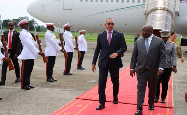 Presidente da República em Malabo, Guiné Equatorial em mais uma Conferência da CEEAC