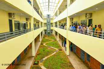 le Premier ministre inaugure un complexe de 500 places à l’IBAMb5f